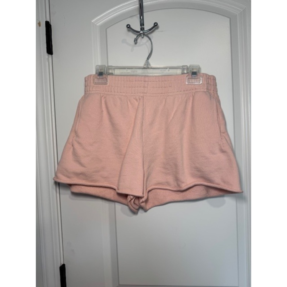 OFFLINE by Aerie Peach Pink Raw Hem Fleece Sweat Shorts Womens‎ Medium